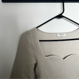 Babaton Sculpt Knit Sweetheart Longsleeve